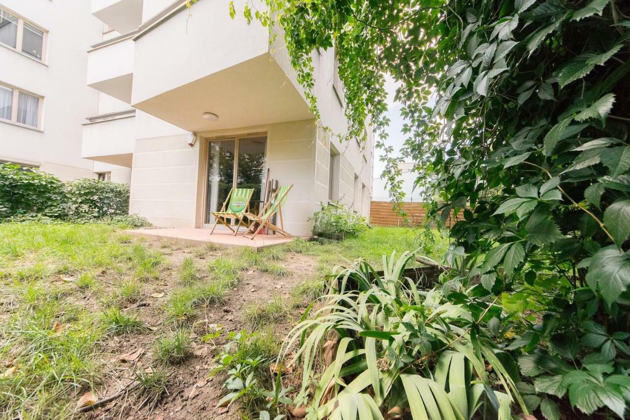 Private Garden In City Center P4You Pl 크라쿠프 외부 사진